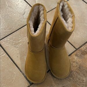 BearPaw Honey colored Suede Boots
